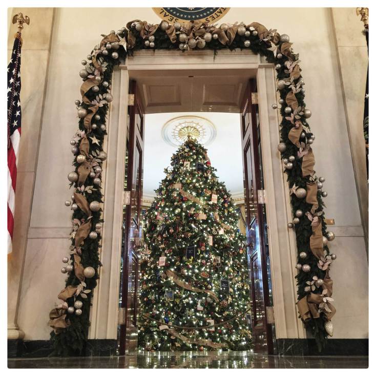 White House Christmas Decorations Photographed With iPhone 6 By Professional Photographer.