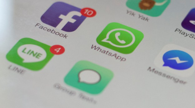 WhatsApp remotely updates mentions for iOS