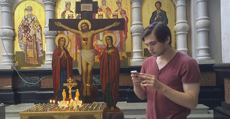 In Russia, playing Pokemon Go in church condemns you to 3½ years in prison [Video]