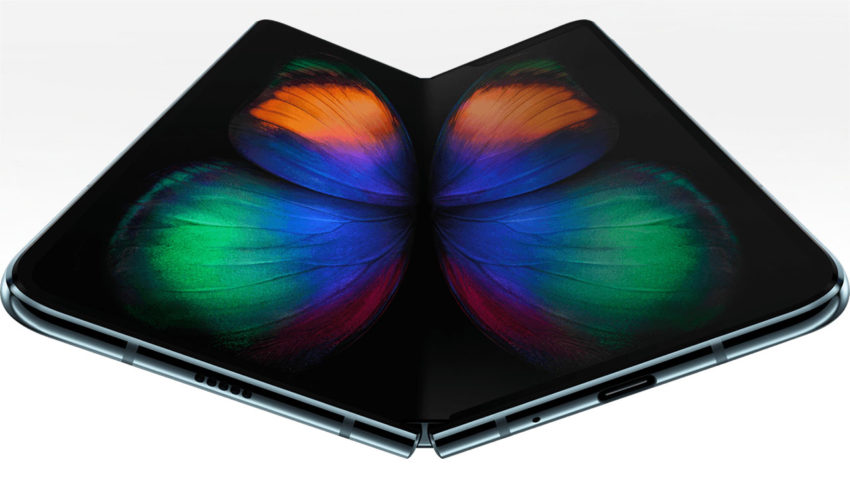 Samsung presents Galaxy Fold, the folding smartphone, available for $1,980