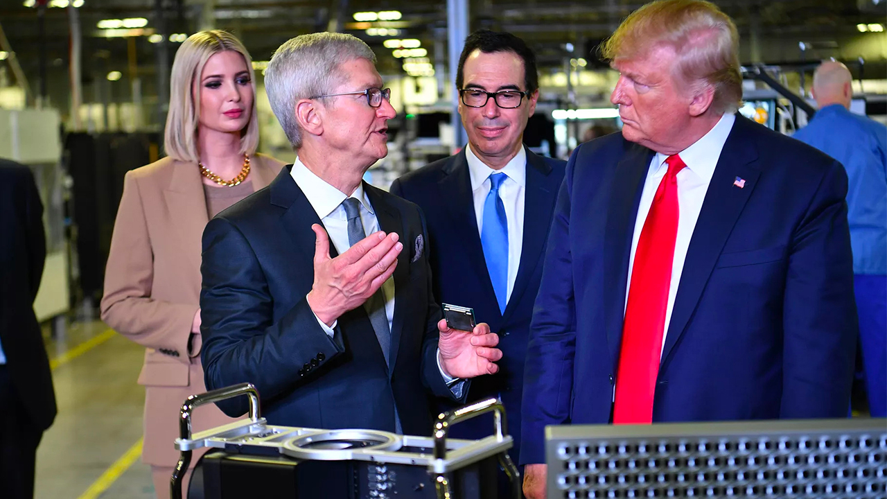 Tim Cook gave Trump the first Mac Pro produced in the United States